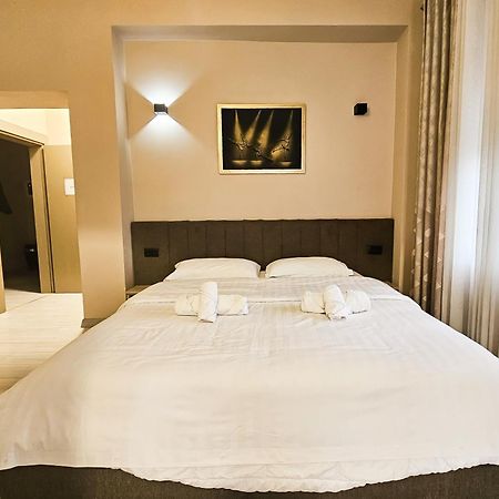 Sunflower Junior Suite Tiran Dış mekan fotoğraf